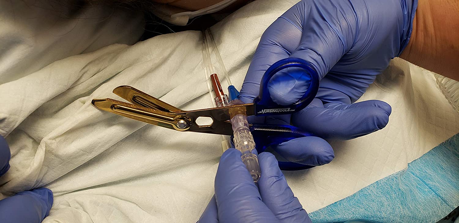 Hummingbird 4 in 1 Medical Scissors with Premium Badge Reel – Nursingtools